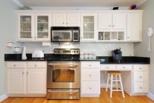 Upper Cabinets in Orlando Kitchens